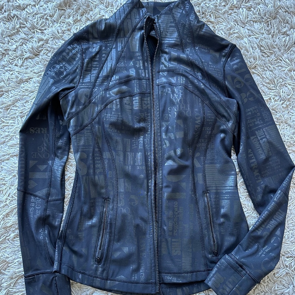 Lululemon define jacket size 8